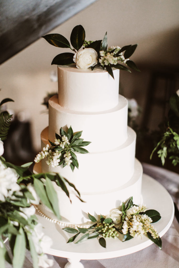 Roundhouse wedding flowers cake flowers